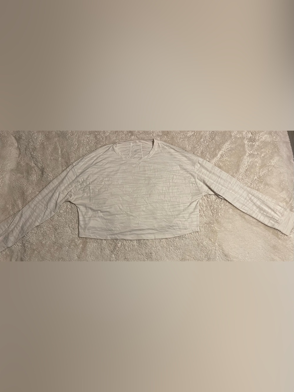 Lululemon Muscle Love Long Sleeve Crop Top White Tiger Mesh Size 10 Oversized